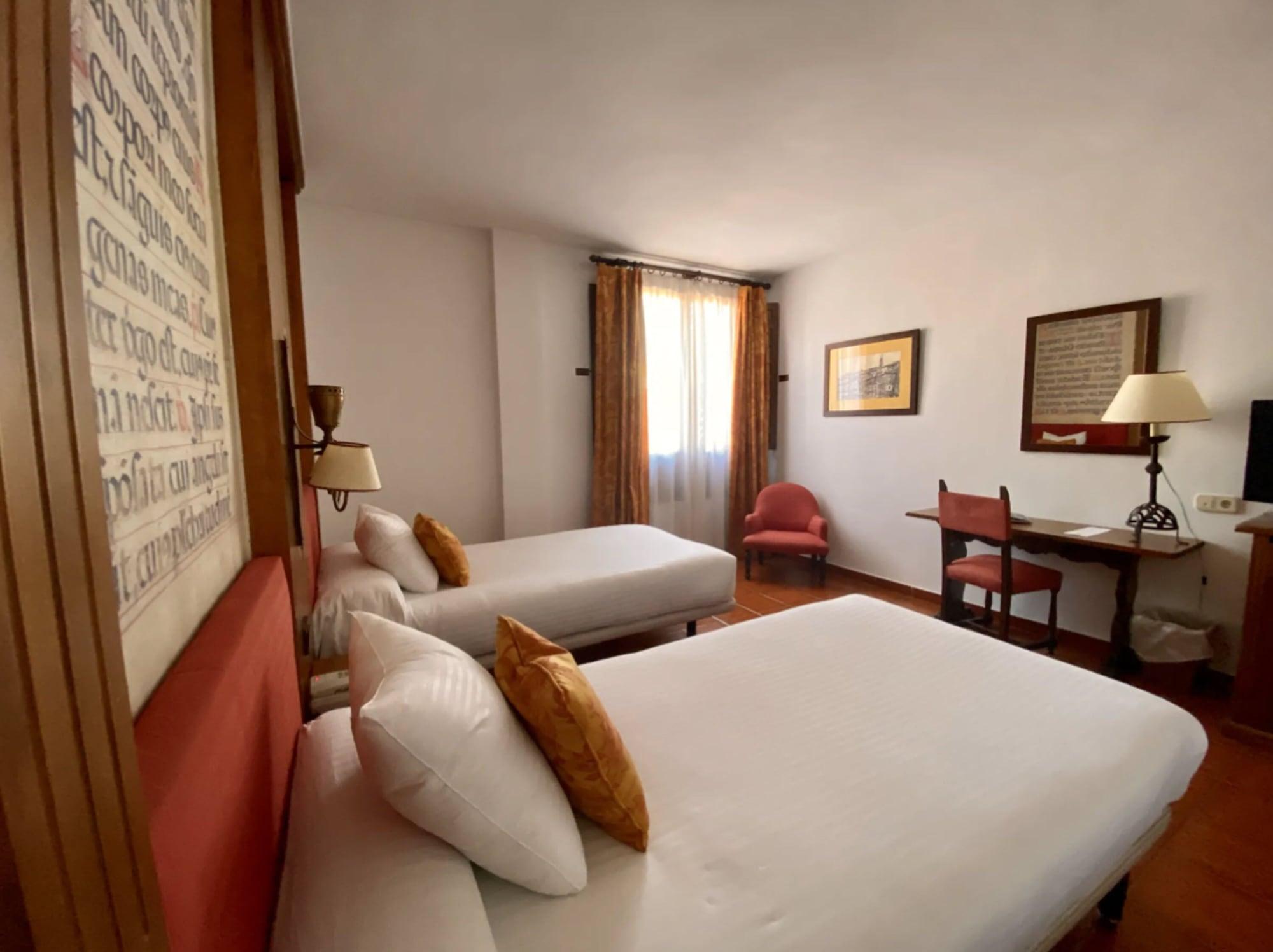 Hotel El Bedel Alcala de Henares Ngoại thất bức ảnh