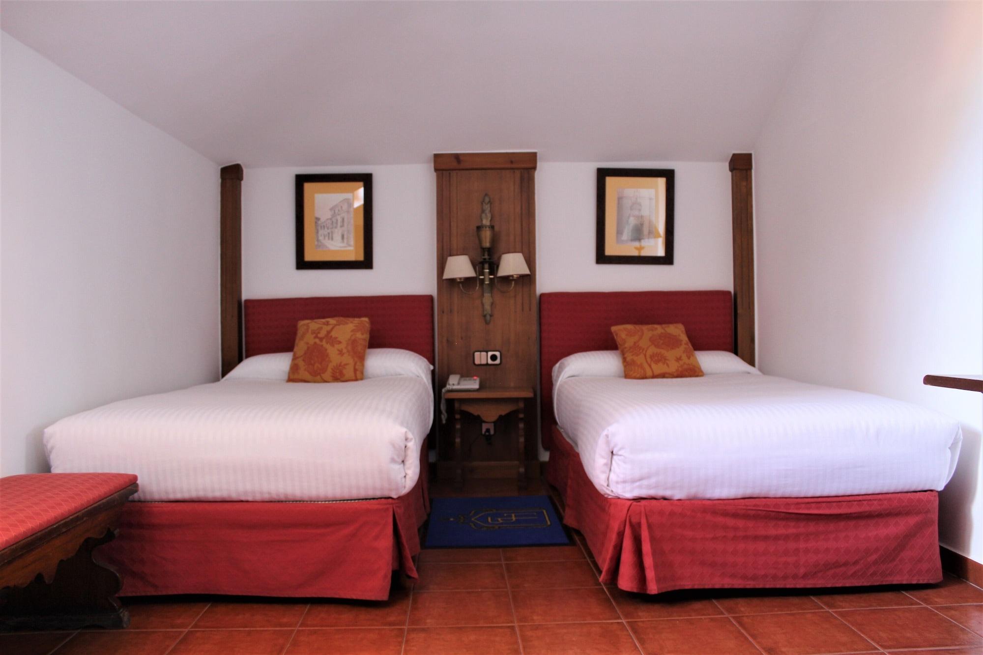 Hotel El Bedel Alcala de Henares Ngoại thất bức ảnh