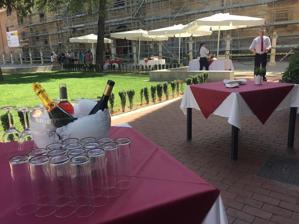 Hotel El Bedel Alcala de Henares Ngoại thất bức ảnh