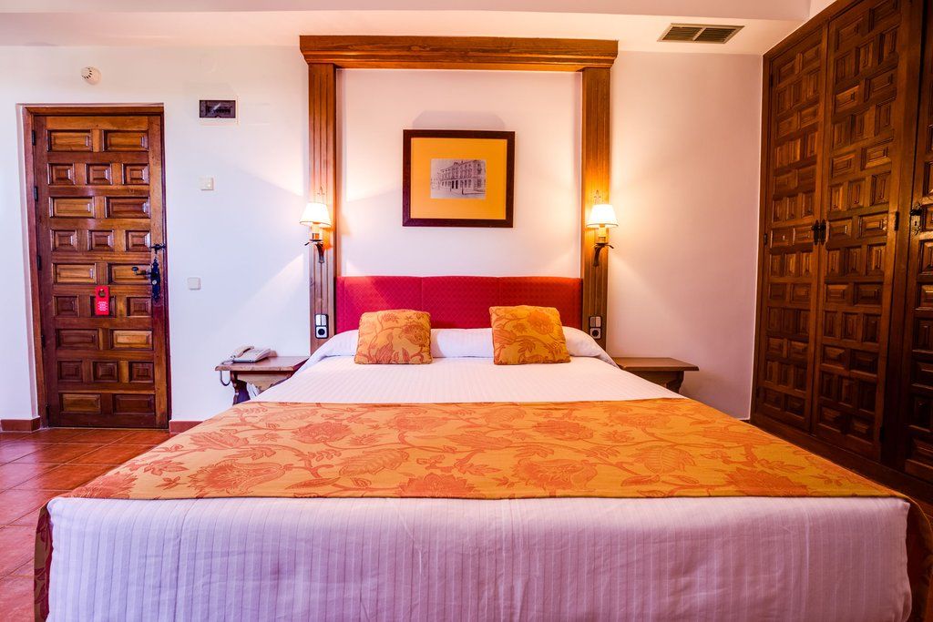 Hotel El Bedel Alcala de Henares Ngoại thất bức ảnh