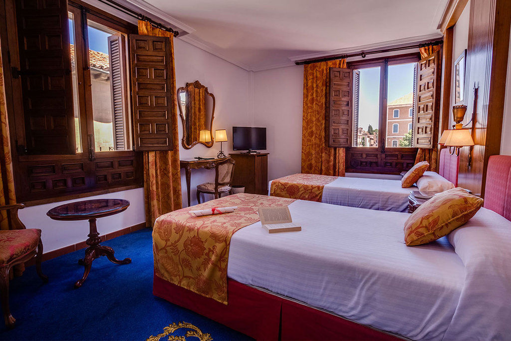 Hotel El Bedel Alcala de Henares Ngoại thất bức ảnh