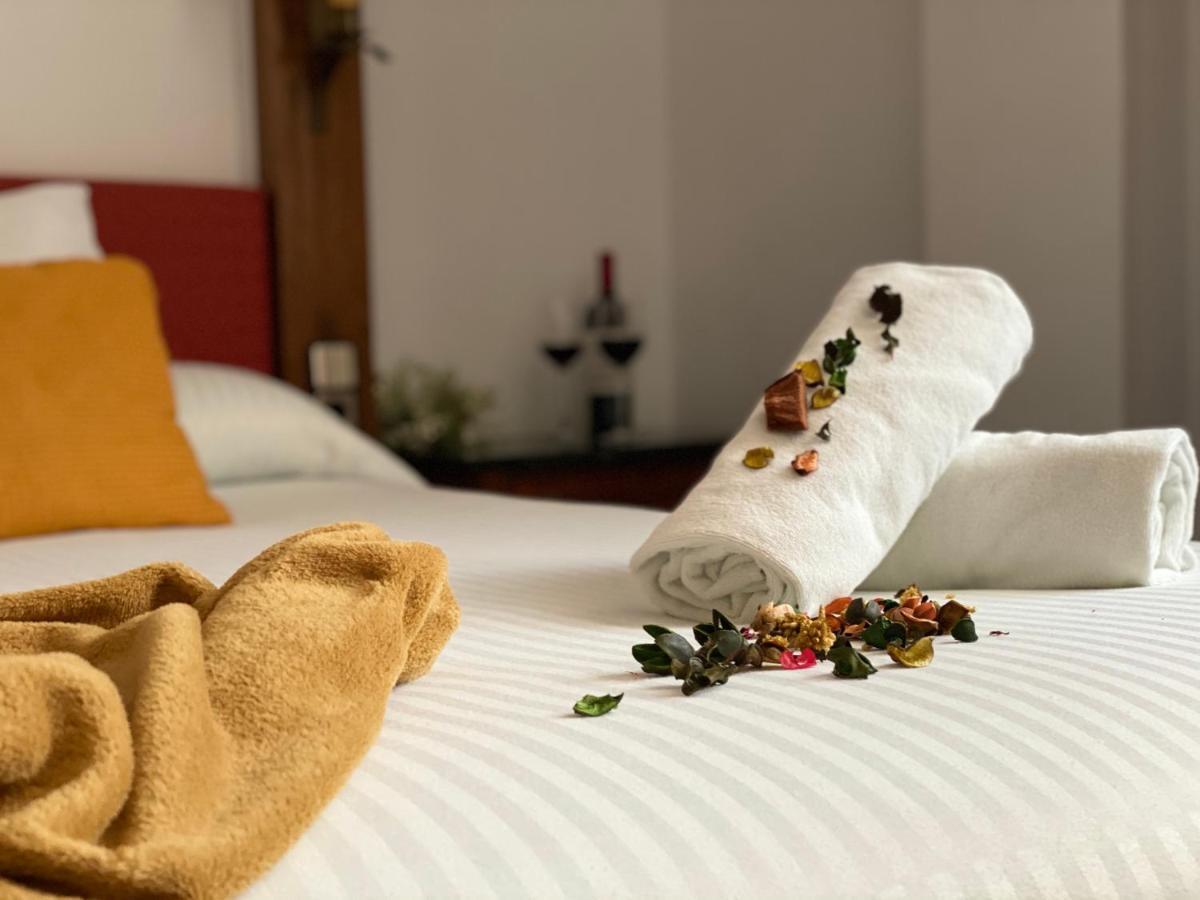Hotel El Bedel Alcala de Henares Ngoại thất bức ảnh