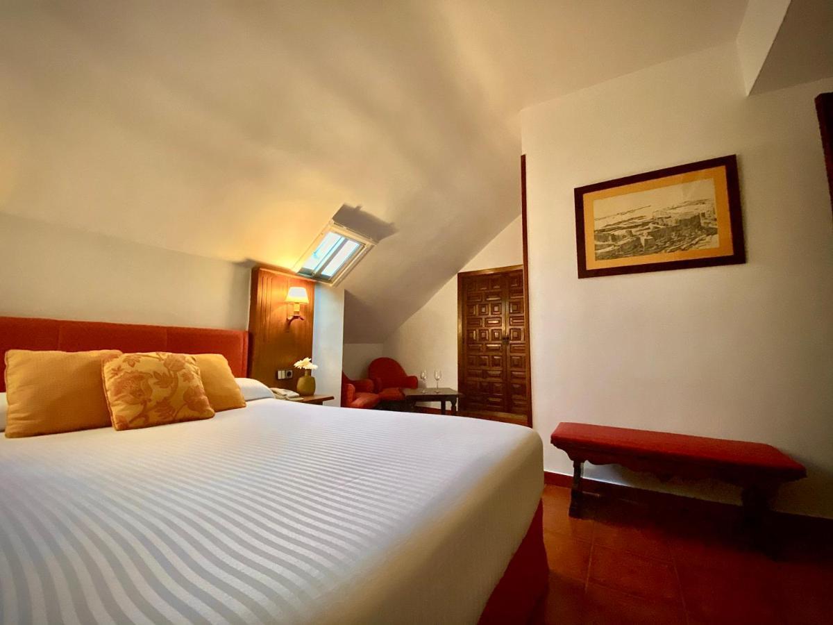 Hotel El Bedel Alcala de Henares Ngoại thất bức ảnh